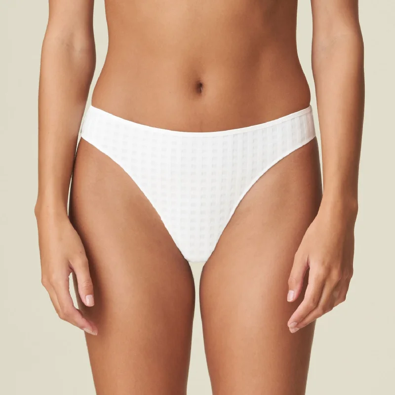 seamless silk - lined women thongs for a smooth and soft feelMarie Jo Avero Thong in White