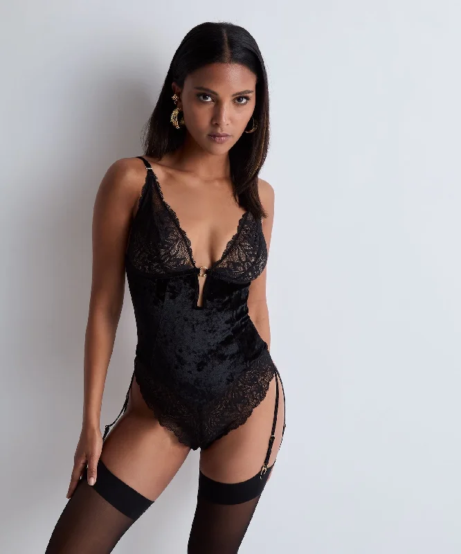 Convertible Straps Bodysuits for Multiple Styling OptionsAubade The Night Before Bodysuit