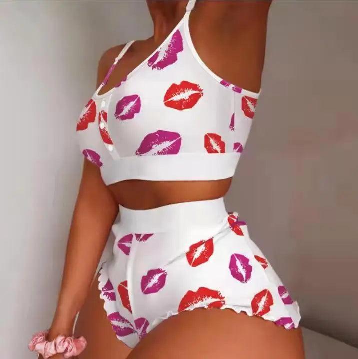 high cut women lingerie for a leg - lengthening effectWhite lips Women's Pajama Set