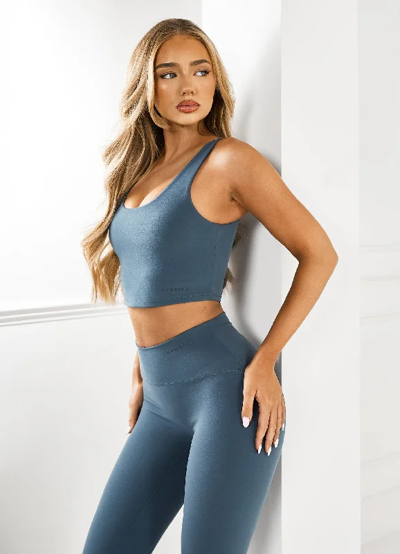 sequined women sport bra for a sparkly effectGym King Peach Luxe Tank - Twilight Blue Luxe