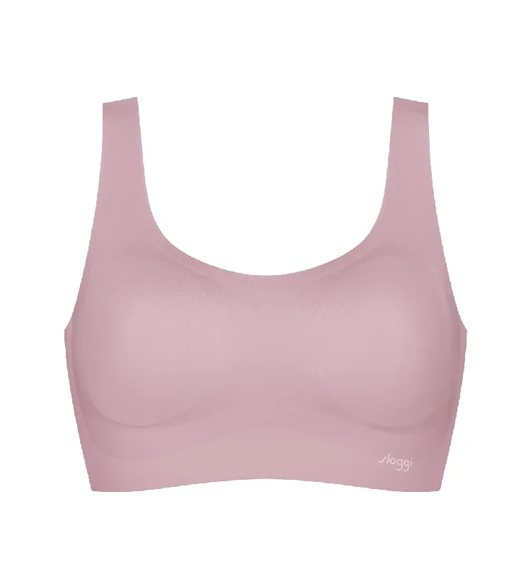 petite women sport bra with proper fitSLOGGI ZERO FEEL BRA TOP